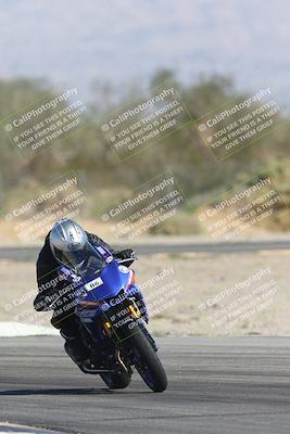 media/Oct-30-2025-Racers Edge (Thu) [[dabbdaf680]]/3-B Group/Session 2 Turn 2/